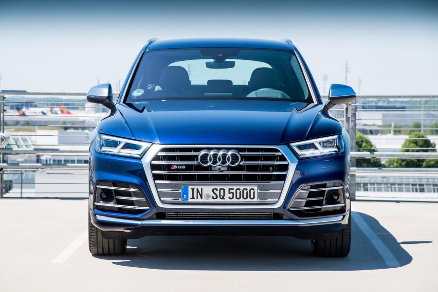  Audi SQ5 3.0 TFSI 2017 года  (WW) (фото 27 из 48)